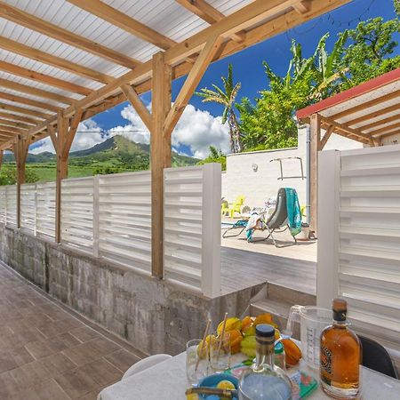 Heliconia - Appt Avec Piscine Partagee Apartment Saint-Pierre Bagian luar foto