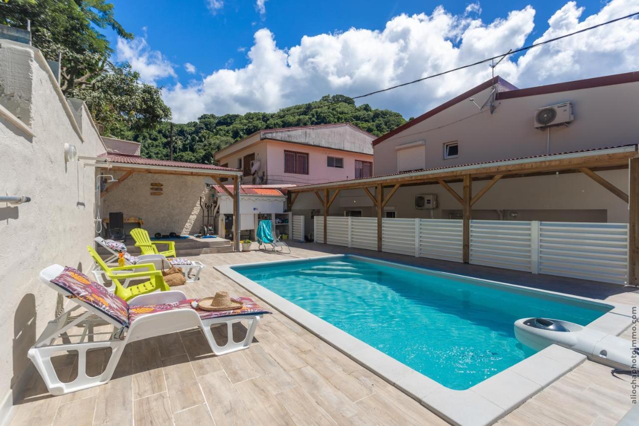 Heliconia - Appt Avec Piscine Partagee Apartment Saint-Pierre Bagian luar foto